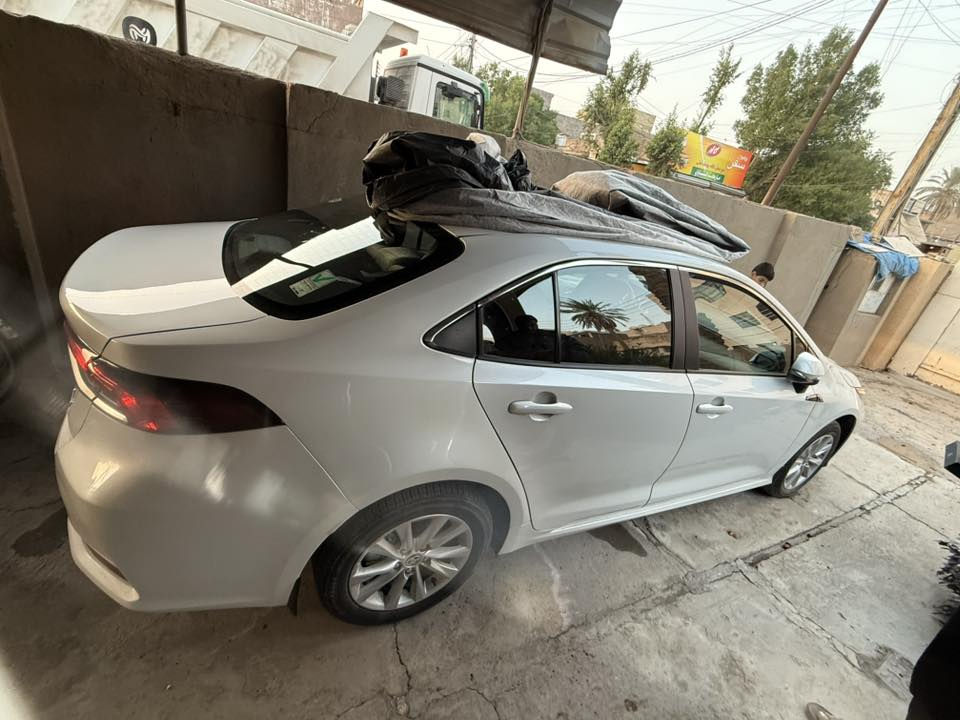 سلام عليكم كورلا 2024ساز اصل بانزين فقط ماشي ٧٠ سياره بل جيس حساس امامي خلفي وفتحه محرك1800 دواخل بل كارتون رقم أربيل هزة جديدة بس طخه جاملغ خلفي مكان صغير وتوحد لون الجاملغ وباب متعيره بدون دواخل بدون أي شي المكان البياع 
175$وبيه مجال  ***********
