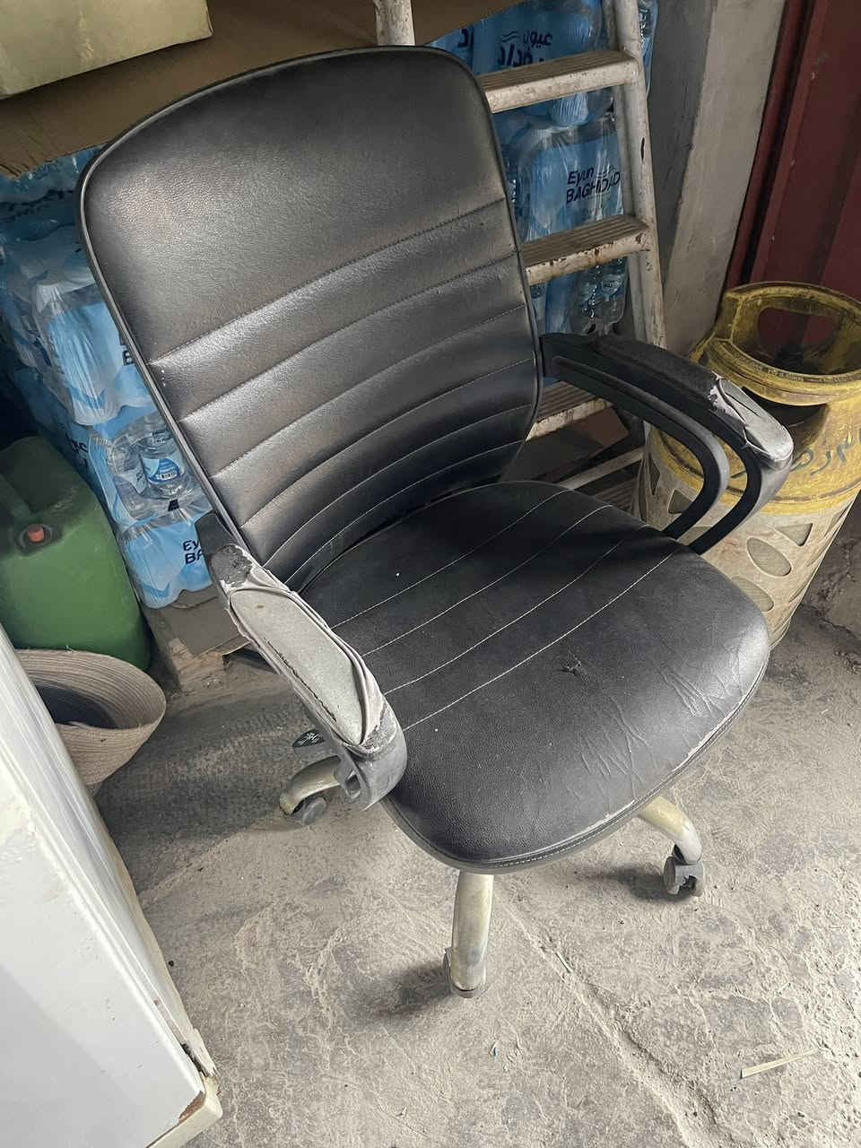 للبيع غساله مواعين ب 400 وبيها مجال للشراي يتصل واتساب ***********مكاني بغداد مدينه الصدر 
الكرسي ب 30وبي مجال
