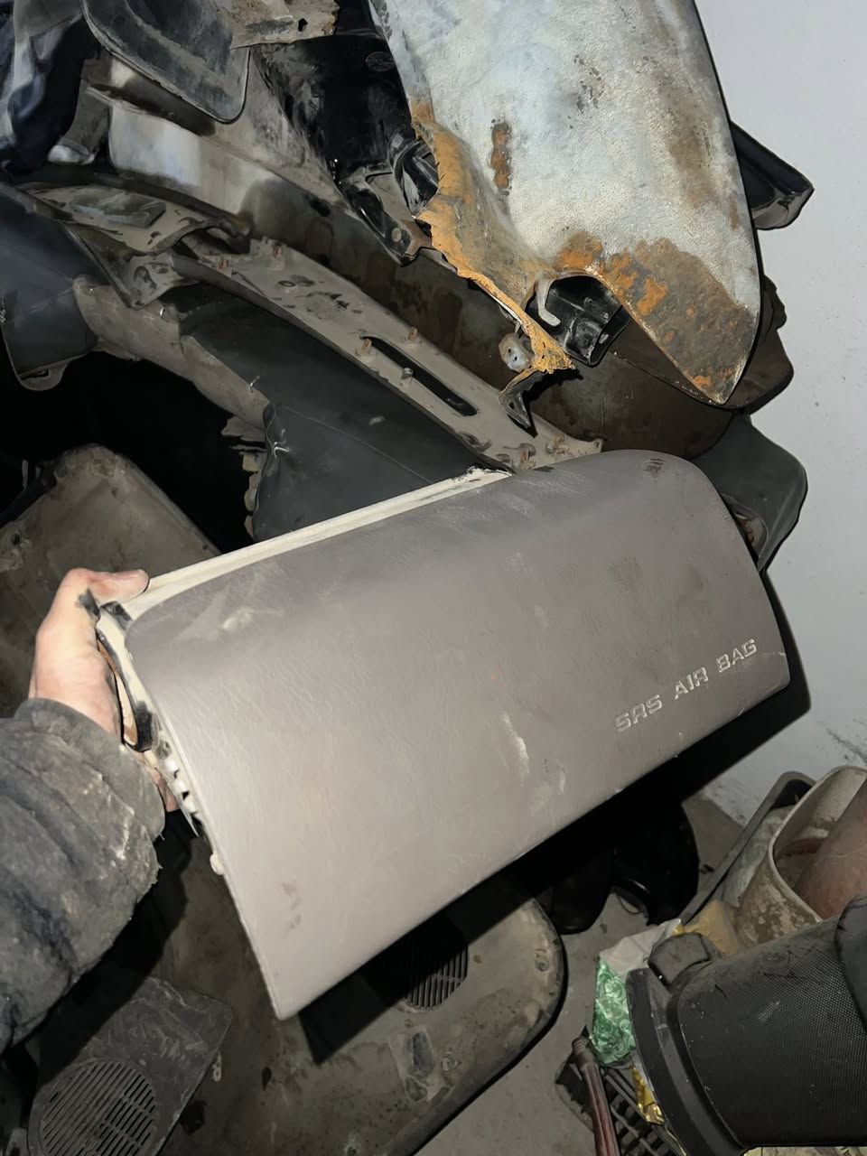 پارچەی سکڕابی کیای سپۆرتاج  ١٩٩٣-٢٠٠٤ 
---------
حاجیاوا : سناعە بەرامبەر دەرگای مزگەوتی ناو سناعە
--------
🚕🚕گەیاندنمان هەیە بۆ هەموو عراق🚕🚕
🚕🚕توصیل کل عراق 🚕🚕
------
📩WhatsApp & Viber 
---
***********
***********
***********
-----------
Rawsht u Balen
#rawshtubalen
#ڕەوشتوبەڵێن
