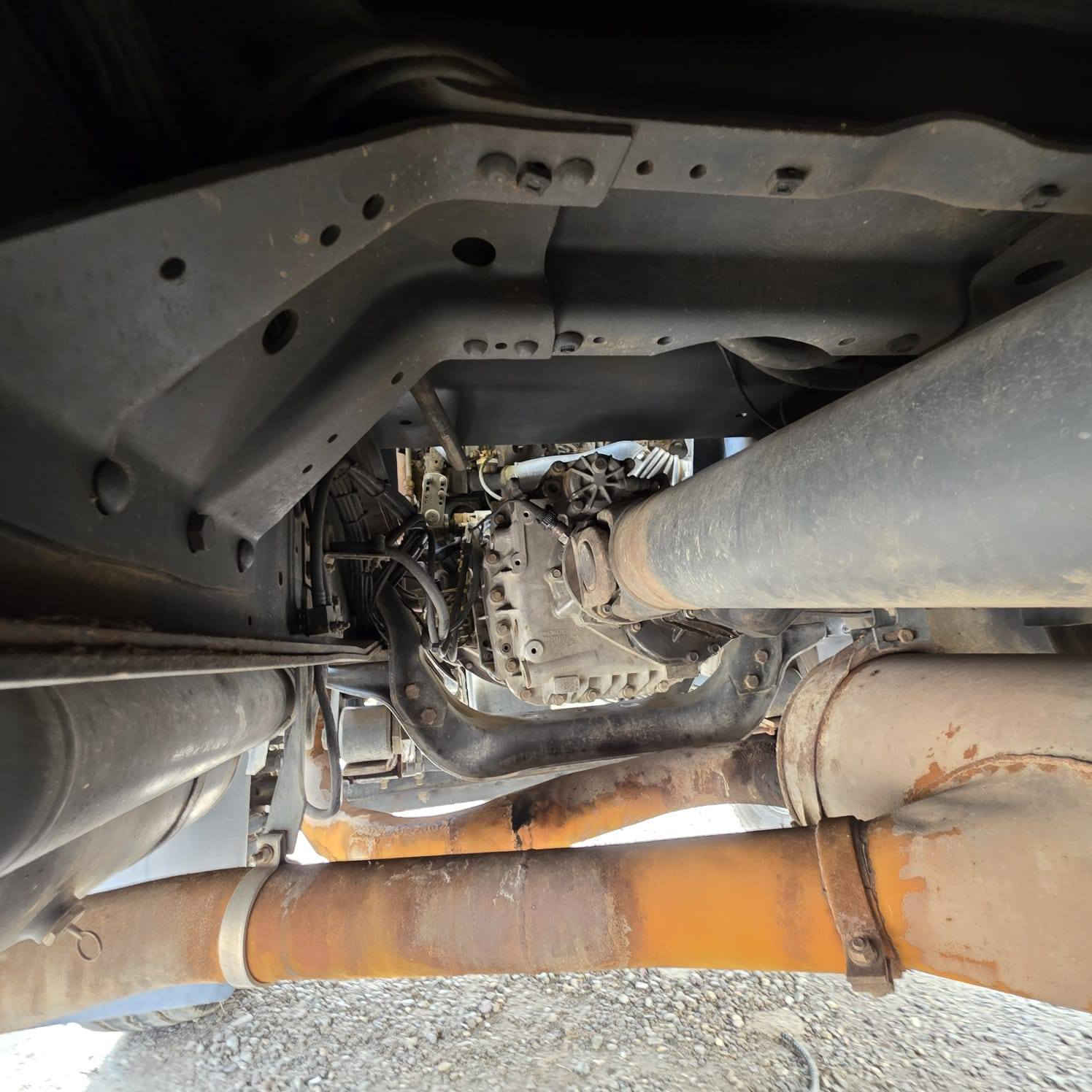 سلام عليكم للبيع البي كرواتي موديل ٩٦قماره وربع محرك ٤٤ كير ٢٤٠ قليج بلادي مجموعه GFرقم انبار مربوطه قاطره مقطوره تحويل ثاني ***********
