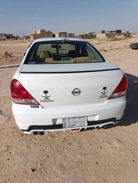 نيسان صني • ٢٠١٠ • مبدل