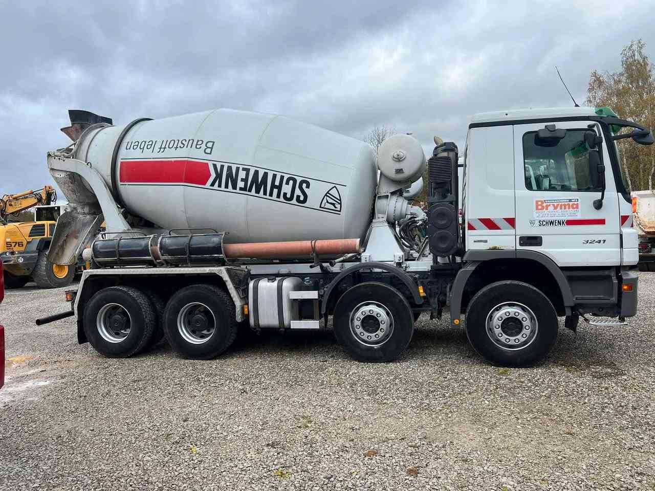 Mercedes banz
Actros 3241
سنة الصنع 2008
عداد 450.000 كم 
ناقل حركة أوتوماتيكي 
عدد المحاور 4 
نظام المحور 4×8
حمولة 10 متر 
السعر 70 الف دولار 
شامل كمرك ضريبة شحن 
مدة الوصول 25 يوم بعد الحجز


**إذا كنت صاحب هذا الإعلان وتريد حذفه لأي سبب، رجاءا أرسل رسالة إلى الدعم الفني**