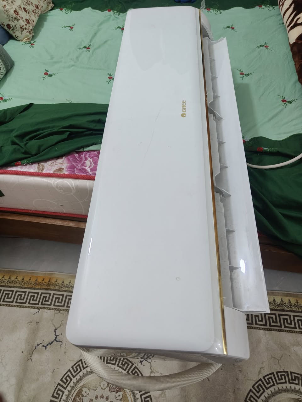 السلام عليكم سببت للبيع مستخدم سبوع واحد فقط مثل ما موضح بل الصورة نضافته ميه بل ميه شغال غازه مضبوط المكان أبو غرق ***********
