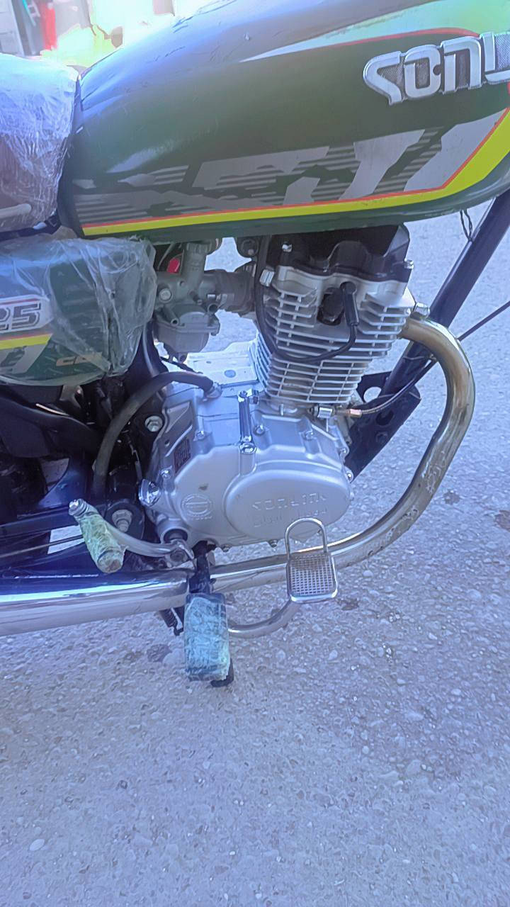 سلام عليكم ورحمه الله وبركاته 
دراجه ايراني 4 كير مديل 23 
 مكفوله كهربائيات كامله 
اوراق اصليه قابله للترقيم 
مكاني يوسفيه ناحيه الرشيد 
550 قابل قليل للتفاوض
الرقم واتساب فقط ***********
