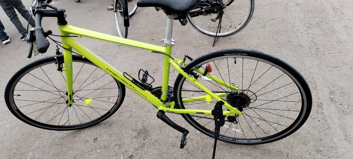 ما اريد أطول بالكلام اشراي يراسلني *********** واتساب العنوان البصرة والنظافة هي تحكم. السعر 200 قفل
