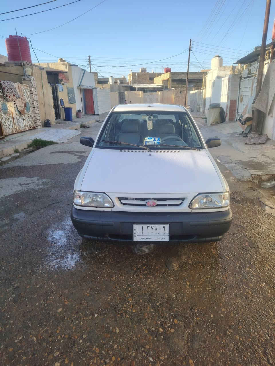 سلام عليكم سايبه موديل 2015 رقم دي قار بيه وكاله عامه ابو الوكاله جاري ول شرعي بل ناصريه سياره تحويل جاهزه من كلشي محرك جديد تخم تاير حدادي هسه شاده سياره متعوب عليه ماعوزه كلشي السعر 35 ورقه وبيه مجال ميسان قلعة صالح رقم الموبايل ***********
