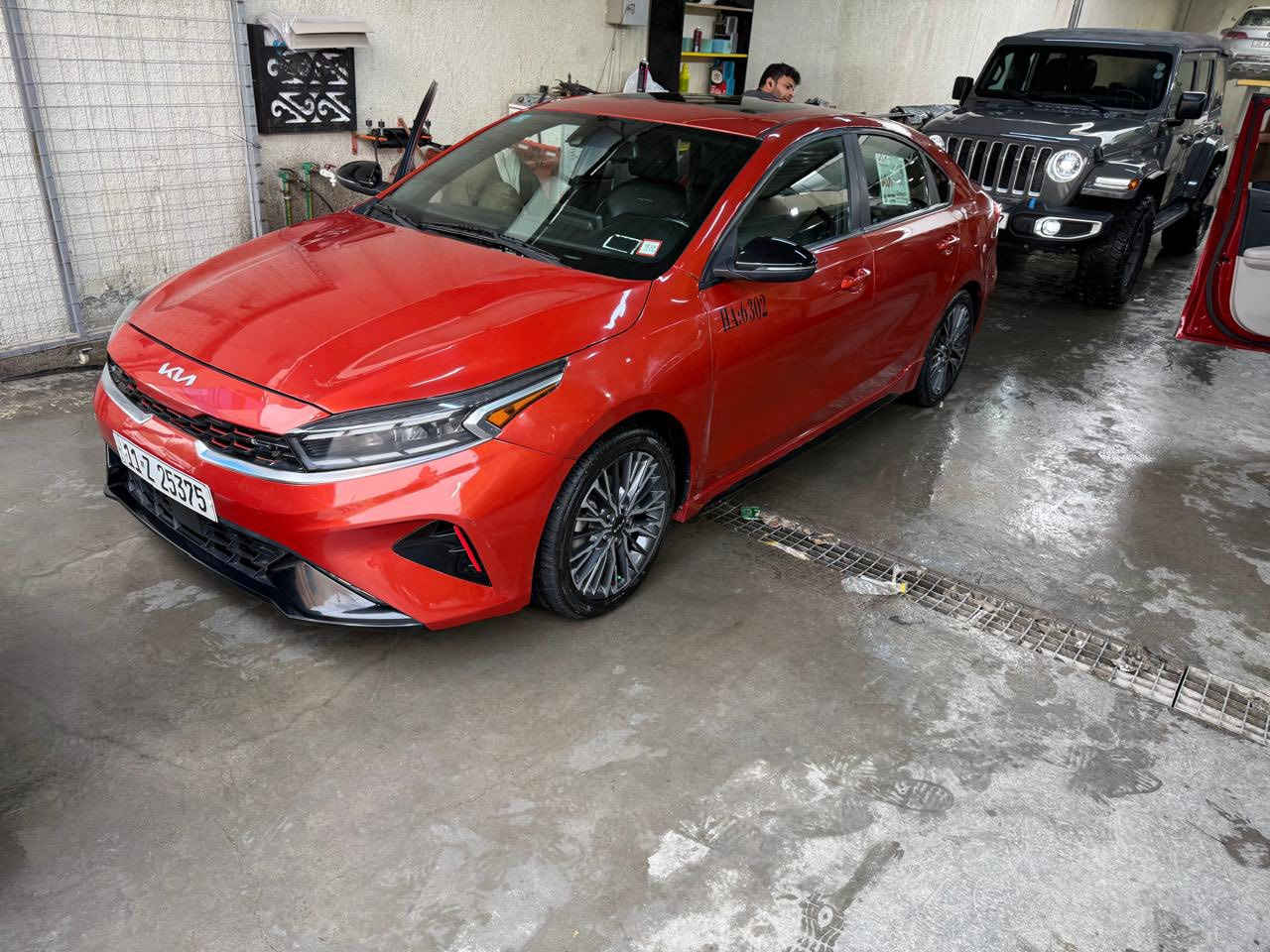 ***********
السعر 160 او بيه مجال بصيط 
فورتي 2023 جيتي لاين السياره فول فتحه سقف بصمه تشغيل عن بعد كشنات جلد محرك 2000رادار امامي سايد بريك بصمه شاشه جبيره اشاير مري لايت محور مال GTماشيه 80mi السياره ليبل واحد بدون تبديل اي قطعه فقط البنيد مصبوغ او او نص الجاملغ  الايمن او التكمه الخلفيه السياره مابيه اي نقص
