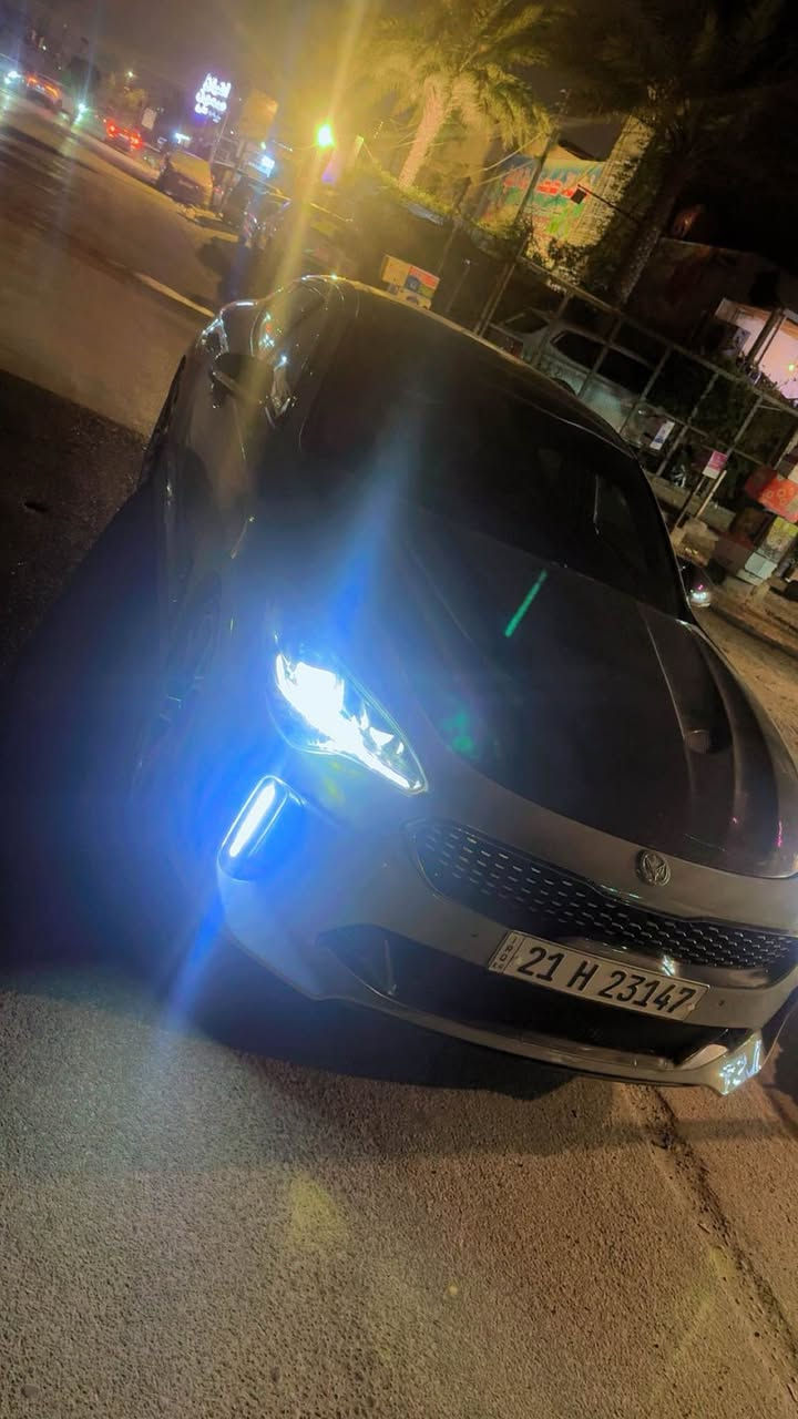 كيا ستنكر موديل 2018 لون سمنتي رقم سليمانه بأسمي تريد تحويل او وكاله فول الفول محرك 6 سلندر 3300 توين تيربو صاروخ كله لد حساس امامي خلفي مري هيتر وقلاب وشفط بنيد كاربون زنون عالي ناصي ويل رياضي بصمه بونراما قطعتين تبريد اطفاء ذاتي 5 وضعيات قباده شفتات استيرن عليه تزويد كامل من كلشي وبعد بيه هواي مواصفات ترايه كلش جديد  حادثه باب وجاملغ ايمن طخه بسيطه وجاملغ وباب ايسر كذالك بدون ايرباك كير محرك شواصي لغود كفاله يعني بجم كبس ماشيه 94 كيلو السعر 165 وبيه مجال بسيط العنوان بغداد زيونه الاتصال *********** بغداد, العراق
