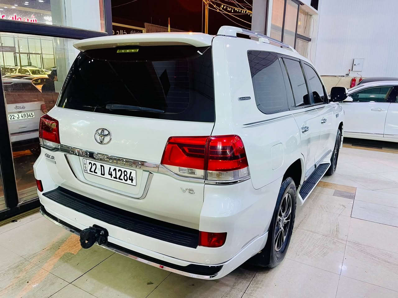 Toyota Land Cruiser 2017 GXR V6 شركة جيهان سيارة بس قطعة واحدة صبوغ بدون دواخل عنوان اربيل 
***********
وتسأب
