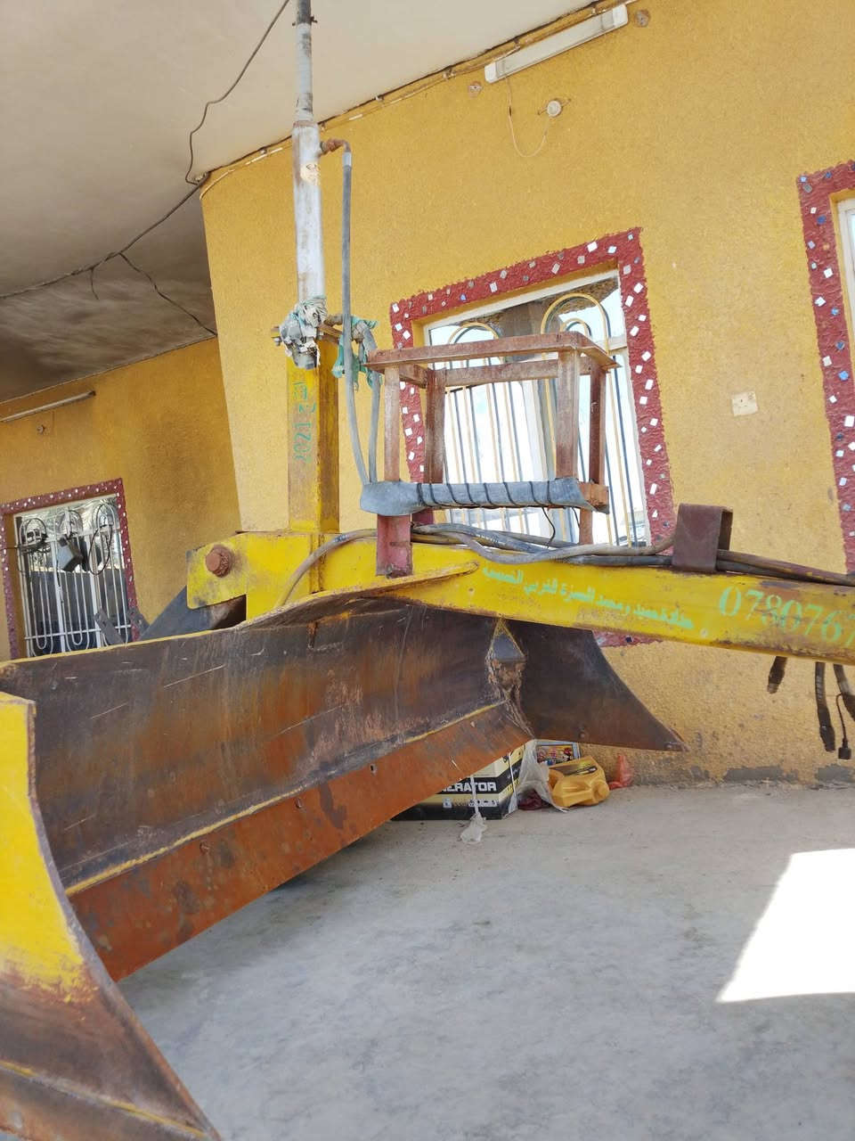 معدلان 2 ونص للبيع هوه والجهاز مالته 
***********
