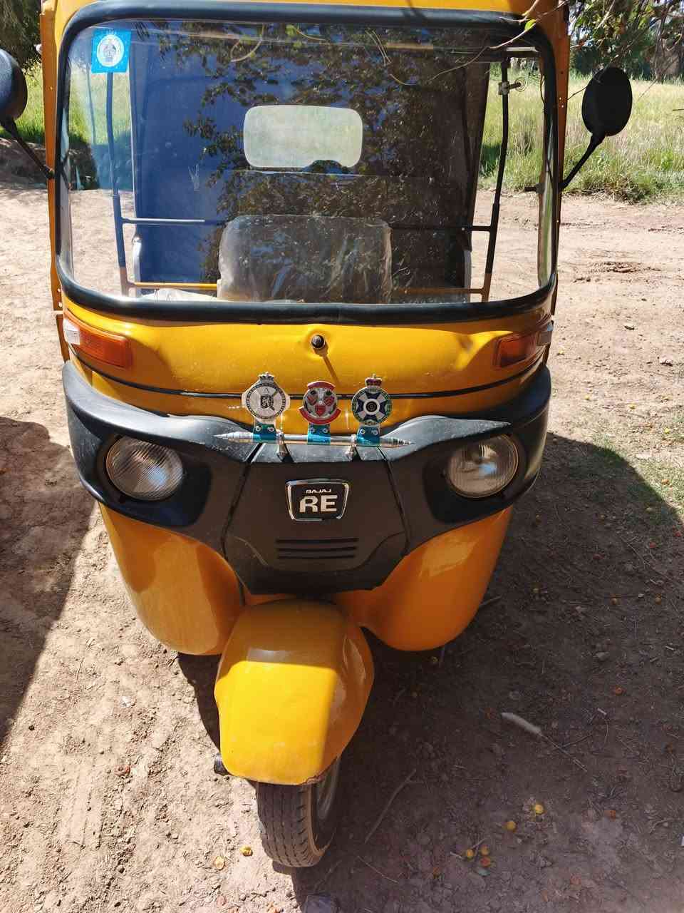 تكتك البيع 2019شهر 11مصبوغه جماليه كشر مكفول اي ضربه مابي رقم بغداد سنويه لوحه مكاني الرفاعي سعر 6بيه مجال ***********
