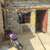 بيت للبيع • ١٠٠م • شارع سالم