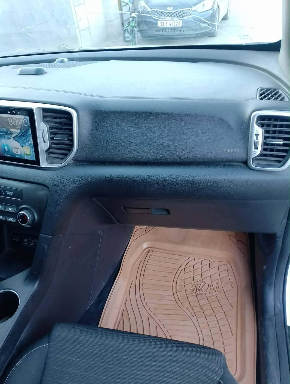 سبورتج موديل 18 امريكي
محرك GDI 2400 
 مري شفط نظام كروز 
3 سرعات 
تبريد قطعتين 
وبعد هواي مواصفات 
السياره بأسمي
السعر 152
***********
