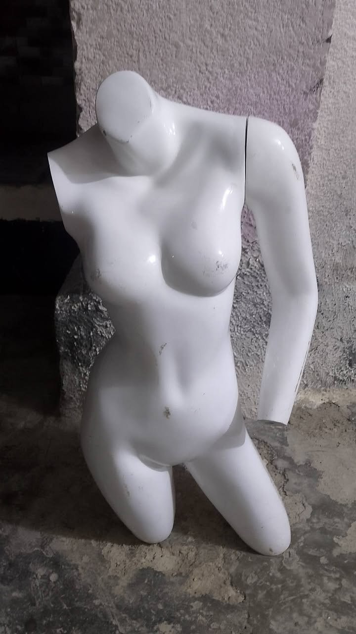 مليكانات للبيع اكو بيهن نقوصات


**إذا كنت صاحب هذا الإعلان وتريد حذفه لأي سبب، رجاءا أرسل رسالة إلى الدعم الفني**