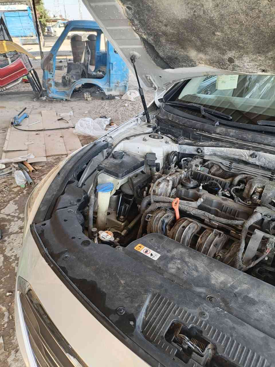 سلام عليكم سوناته للبيع موديل 15بيهه صفحه صبغ بدون حادث بدون ارباك سياره جديده متخلي عليهه الف تحويل مباشر مستعجل عندي ضرف سعر 97 وبيعه مجال قليل *********** مكانه فلوجه السياره امريكي
