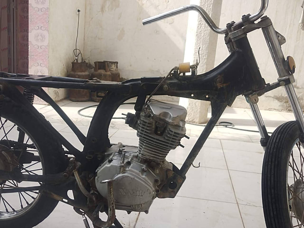 شاصي عشرين وراق اصوليه لبيع اتصال***********
