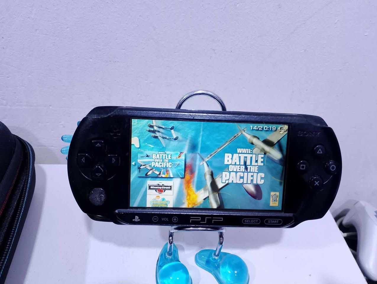 Psp ستريت كامل  الملحقات معدل مع رام متروس العاب وشاحن السعر ٨٠ توصيل متوفر


**إذا كنت صاحب هذا الإعلان وتريد حذفه لأي سبب، رجاءا أرسل رسالة إلى الدعم الفني**
