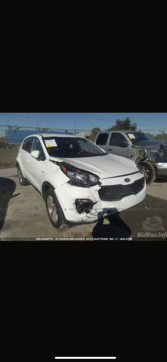 السلام عليكم
كيا سبورتج موديل 17
وارد امريكي حادثها خفيف فقط بنيد و مبدل باوحد وكاله من الشركه
السياره خير من الله
قطعتين تتدفئ وتبريد 
شاشه و كامره
سستم صوت
السياره اعتماديه لأبعد الحدود
محرك 2400
حساسات اطارات 
محرك GDI معلايه يعني ما دك دوانس 
السعر 155قفل 
تحويل مباشر سنويه جديده 
اخوان لحد يدخل خاص مكلف بالنشر فقط 
راعيه هذا رقمه ***********
