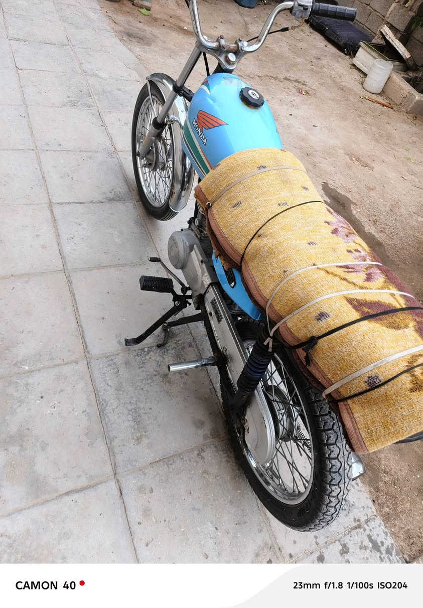 اسلام عليكم دراجه لبيع نامه دراجه كلش حلوه ما ناقصه اي شي كلك الدراجه السعر 250وبيه مجال مكان كربلاء طوريج السياحي ***********
