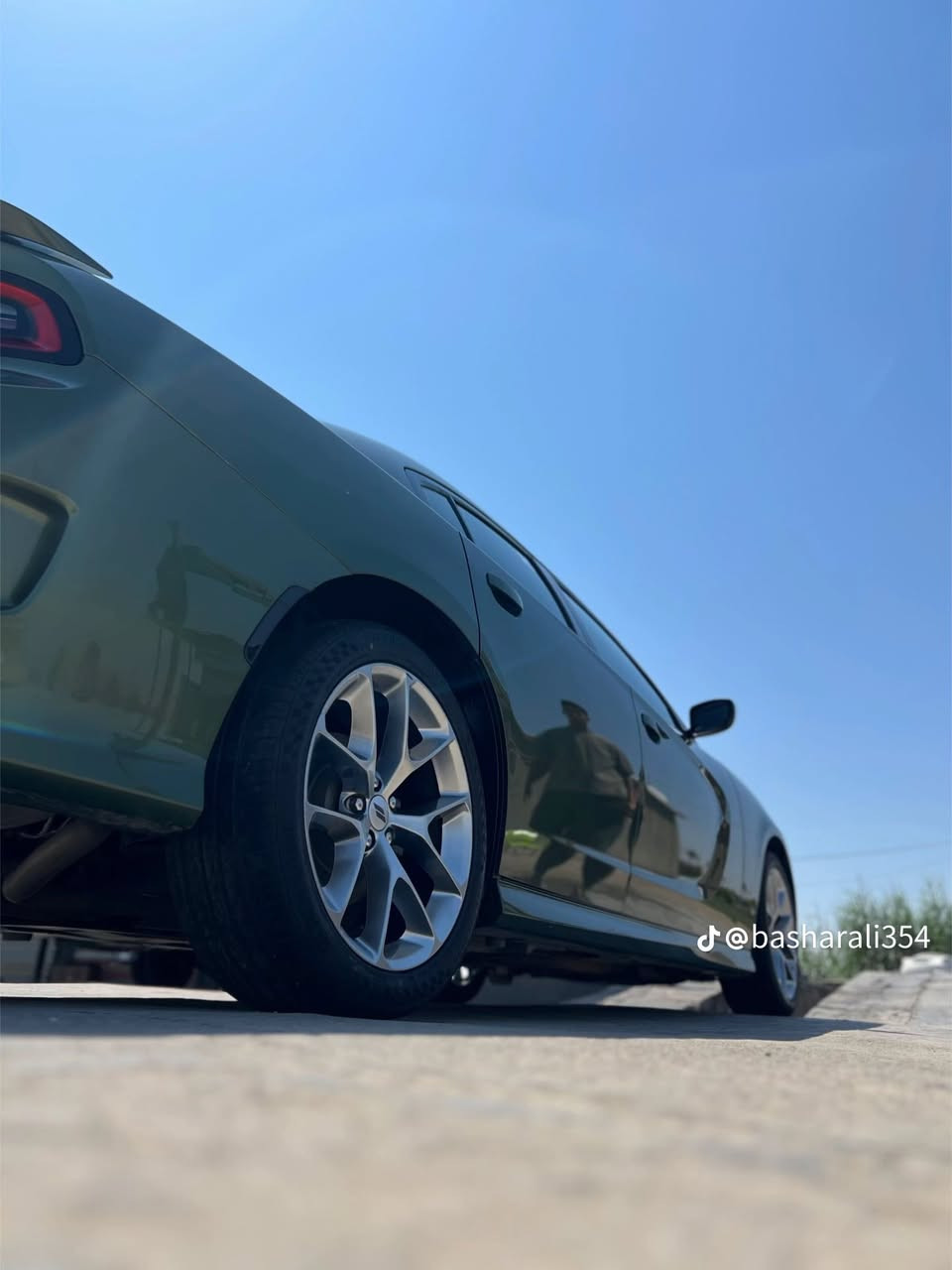 جارجر موديل 2021 خليجيه  بيها شبرين صبغ بالبنيد  هارلم GT6
فول مواصفات السياره فتحه كشنات حضن  كل المواصافت المعروفه السياره اربيل 
مكاني بغداد 
السعر 250$ وبيها شويه 
***********
