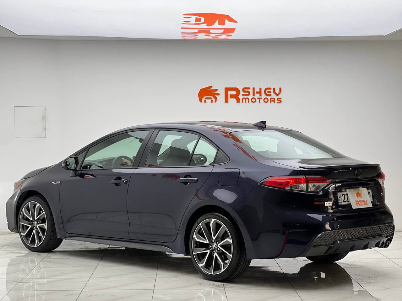Toyota Corolla 2021 SE NIGHTSHADE 
تويوتا كورلا ٢٠٢١ 
مواصفات SE

مكينة ٤سلندر حجم ٢.٠لتر تنفس طبيعي
ماشية 88,000 ميل فقط و ب حالة فوق الممتازة

ضرر السيارةفقط جاملغ صبغ    
طبعاً الحادث كلش كلش خفيف اكيد بدون دواخل و ايرباكات شرط شركة ما طاك 

رقم الشاصي مع الصور
رقم دهوک الدولي تحویل بشرط

مكفولة من كير و محرك و كهربائيات

و ب سعر(127$) ورقة و بيها مجال للطيبين

مكان السيارة

دهوك -معرض ارشف R-Shev
رقم51 من معارض التيرمينال 

***********
*********** دهوك, العراق
