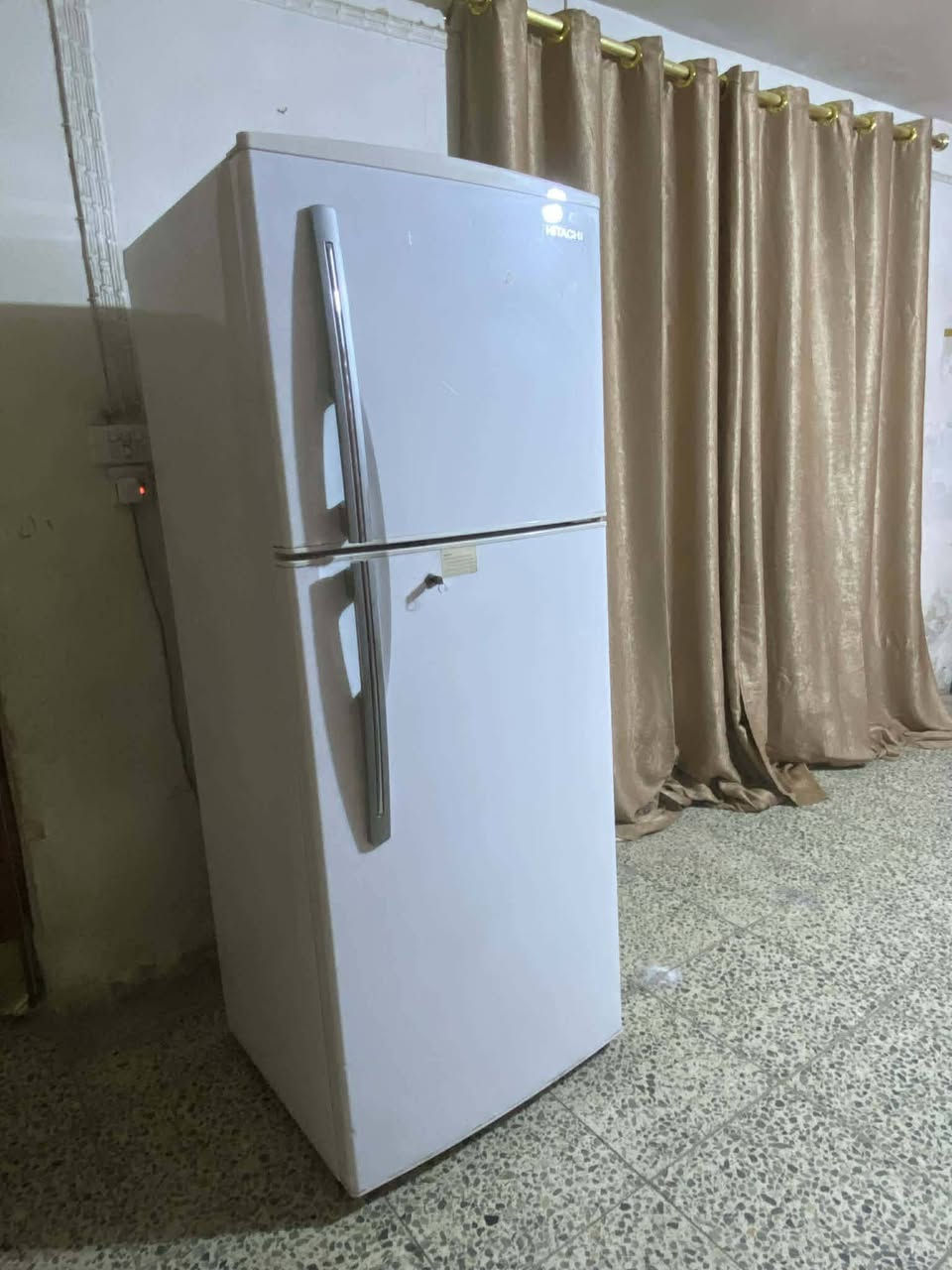 ثلاجه هيتاشي ياباني  عنوان راشديه مقابل حسينيه. سعر 250 وبي مجال


**إذا كنت صاحب هذا الإعلان وتريد حذفه لأي سبب، رجاءا أرسل رسالة إلى الدعم الفني**