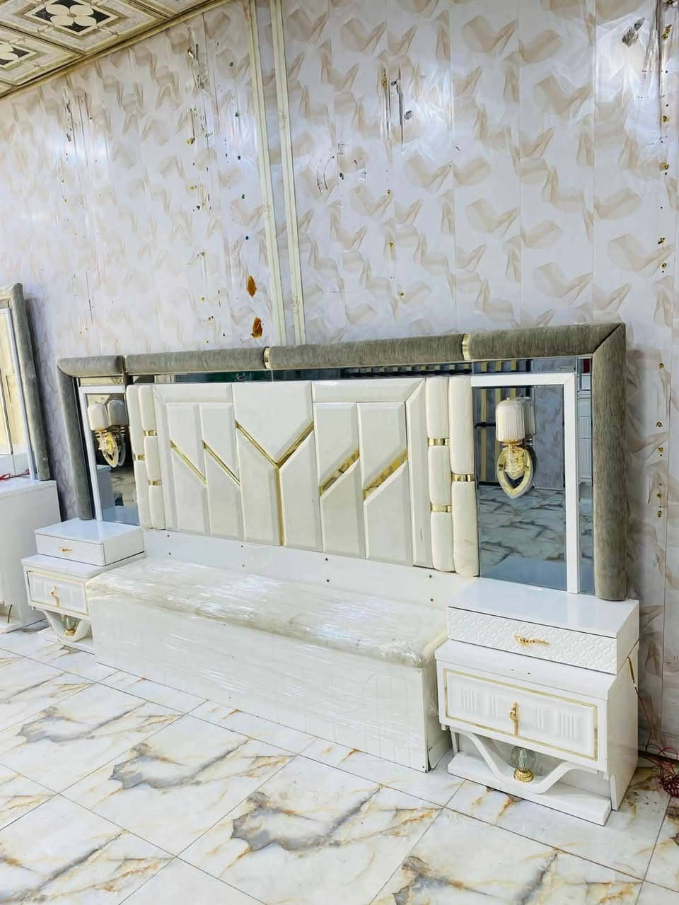 غرفه تركي درجه اولا نضافه 100%100متكونه من 10قطع الشد والنقل مجاني داخل بغداد يوجد توصيل محافضات بكروه


**إذا كنت صاحب هذا الإعلان وتريد حذفه لأي سبب، رجاءا أرسل رسالة إلى الدعم الفني**