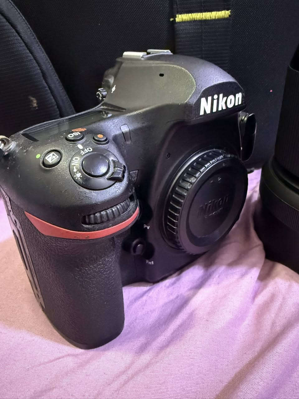 معدات للبيع 

Nikond850
عدسة 24-70 sigma art f2.8
عدسة 85 sigma art f1.4

للاستفسار ***********
