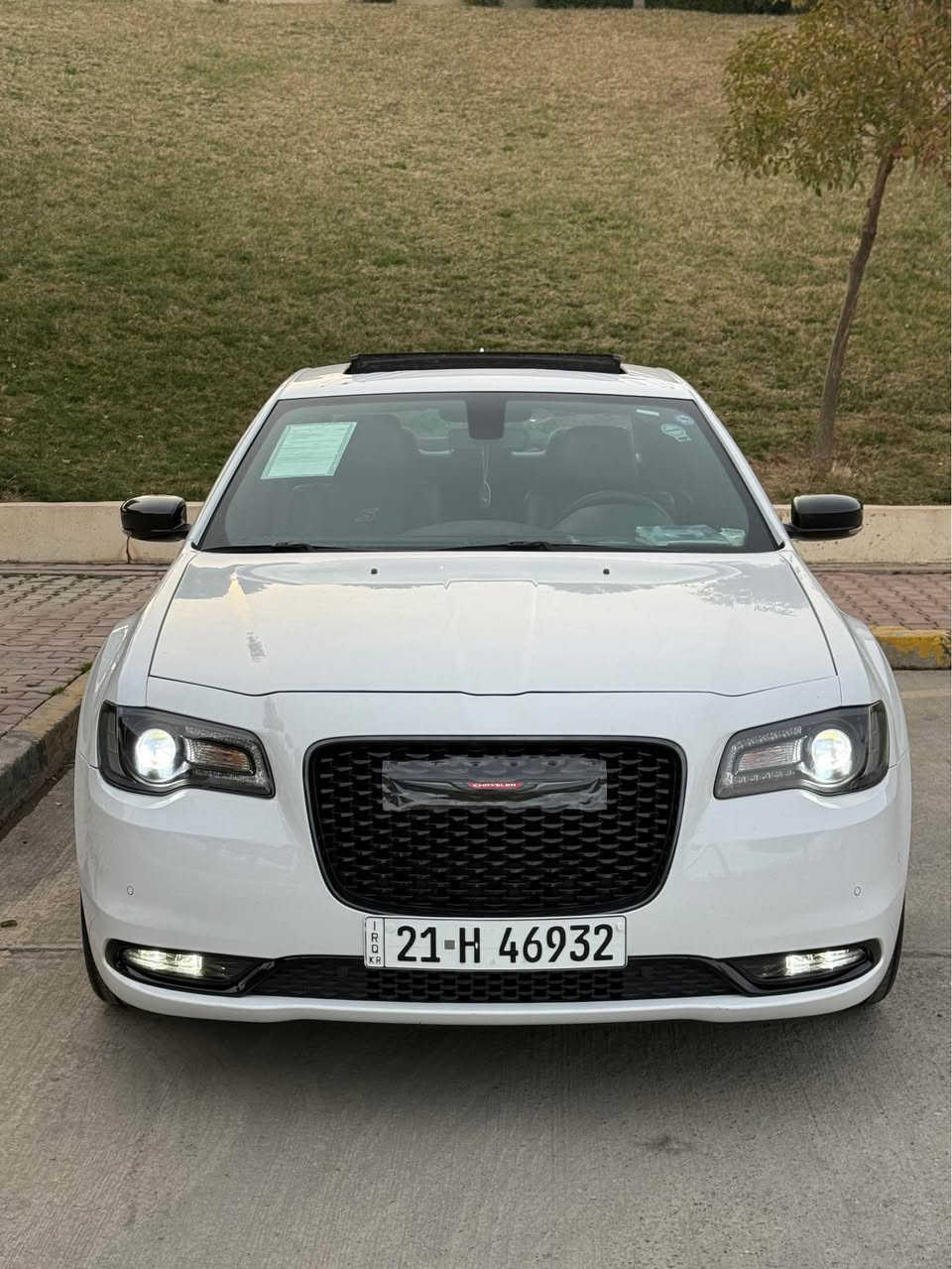 السلام  عليكم ورحمة الله وبركاته 

‏‎‏‎       ——— لـلـبـيع  ———

كرايسلر اوباما   — Chrysler Obama

‏‎‏‎وراد أمريكي.     —  بدون ايرباك   

‏‎‏‎الموديل           — 2023

فئة.                 — 300s 

حجم المكينه   — 3600/ V6

‏‎‏‎اللون               — ابيض    

‏‎‏‎المسافه المقطوعه — 32.000 

‏‎‏‎حاله السياره. — كلين تايتل  

‏‎‏‎المواصفات 
‏‎‏‎- بصمة تشغيل 
‏‎‏‎- بصمة أبواب 
‏‎‏‎-تشغيل عن بعد 
- فتحة سقف ( بانوراما ) 
‏‎‏‎-ترحيب عند الاقتراب 
‏‎‏‎-كشنات جلد 
-كشنات تدفئة 
- كشنات مساج 
- گير ماوس 
‏‎‏‎- رادار جانبي 
- شاشه ديجتال 
-اشاره بالمرايه 
-حساس امامي خلفي 
‏‎-رادار خلفي 
‏‎‏‎-شاشه كبيره تدعم نظام الأبل كار باي ونظام الاندرويد 
‏‎-تدفئة ستيرن
‏‎-اوتو هولد 
‏‎-اوتو ستوب 
‏‎-هندبريك بصمه 
‏‎‏‎-كشنات تدفئة 
‏‎‏‎- ستيرن بحركه كهربائيه 
‏‎‏‎- تبريد مركزي 
‏‎‏‎- بگ لايت LED 
- ليد نهاري 
‏‎‏‎-كرسي السايق بحركة كهربائيه 
‏‎‏‎-تحكم ستيرن جهتين 
‏‎‏‎-تحديد سرعه 
‏‎‏‎-مانع انزلاق 
‏‎‏‎-كامره خلفيه دواره 
‏‎‏‎باقي المواصفات المعروفه 

‏‎‏‎السعر            — اكتب تم ويوصلك السعر  مباشر 

‏‎‏‎رقم السياره    — السليمانيه  

‏‎‏‎موقع  السياره — السليمانية 

‏‎‏‎للأستفسار.     — *********** - *********** السليمانية, العراق
