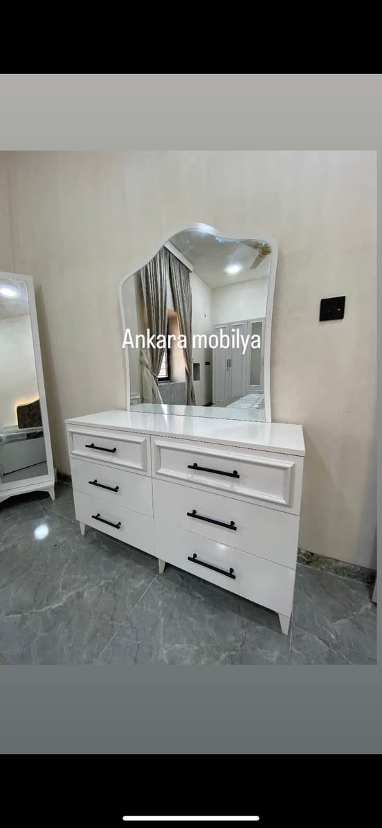 معمل نجاره و الامنيوم أنقرة 
لصناعه أنواع كونترات الامنيوم أو خشب بنواعيه وغرف نوم حسب طلب شغل درجه اولى بضمان خمس سنوات 

☑️متر كونتر الامنيوم تركي ملكي فقط 125 الف 
☑️متر كونتر خشب110دولار عرض خاص 
‏☑️‎‏متر كاونتر بالون بريس سعرها135 دولار
‏‎‏☑️سعر متر مرمر تركي درجة أولى 65 دولار 
شغل حسب طلب يعني تفصال درجه اولى

 
أسعار خيالي وشغل تفصال حسب طلب بضمان خمس سنوات كول هاذا 

معه كل كونتر هدايه الي انته تختاره
‏İ1 ميز طعام
2ساحبه مرشحه
3طباغ منضدي 
4متر مرمر
عنوان كركوك 
شارع حسابات جانب مطعم بآب حسابات معرض ومعمل أنقره
 *********** ‏‎☎️ أسطة يوسف 
نشتغل جميع محفضات دزلي عنوان ورقم تلفون نجيكم عل قياس كركوك, العراق
