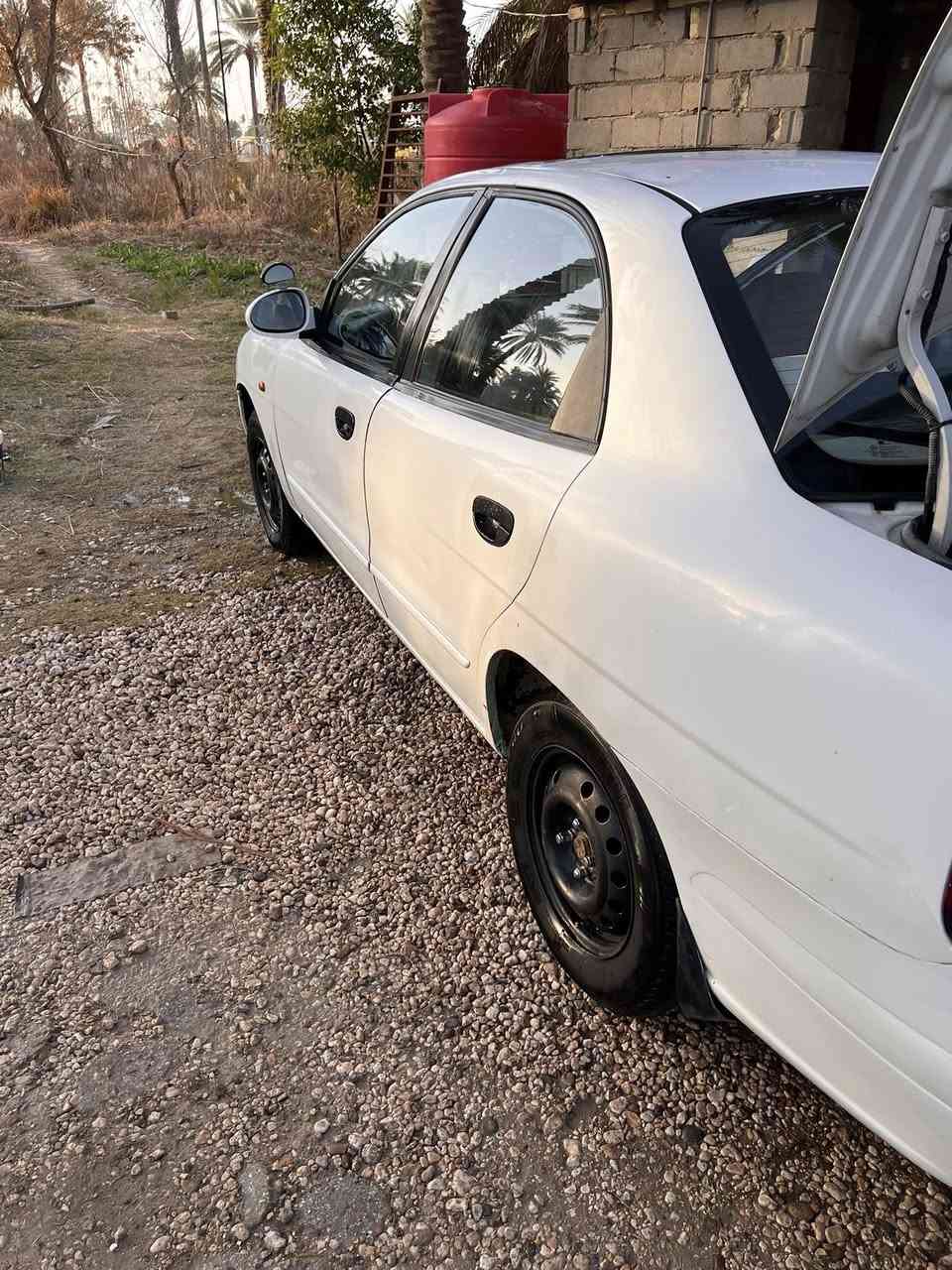 السلام عليكم من رخصة الأدمن نوبرا2 موديل 2000سنويه جديده تنتهي 2028 والهزه جديده رقم انكليزي بأسمي السياره صدر جديد كامل كهربائيات كلها شغاله  سعر السياره 35وبيها مجال حك الجيه عنواني بابل الحله للتواصل ***********
