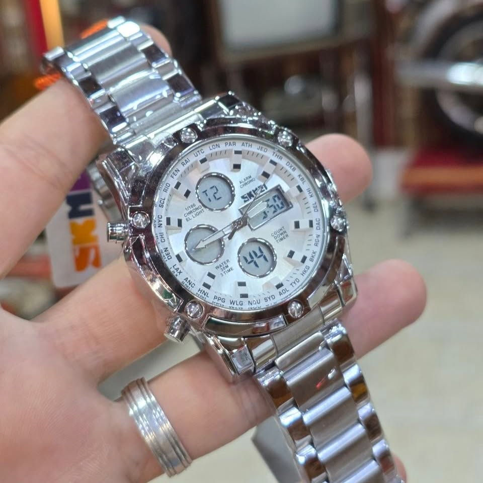 دكّة الساعچـي ⌚️
.
SKMEI World Time Dual Display 🌍
كل وظيفة تحتاجها — بمعصم واحد.
مسافر؟ رياضي؟ رجل أعمال؟
هذي الساعة صُنعت لكل الأوقات.
🌏 World Time — وقت أي مدينة بالعالم فوري🔥
.
للحجز والاستفسار دايركت او على الواتساب 📲
يتوفر توصيل لجميع المحافظات 🚚
#العراق #viral #reels #trending #luxury


**إذا كنت صاحب هذا الإعلان وتريد حذفه لأي سبب، رجاءا أرسل رسالة إلى الدعم الفني**