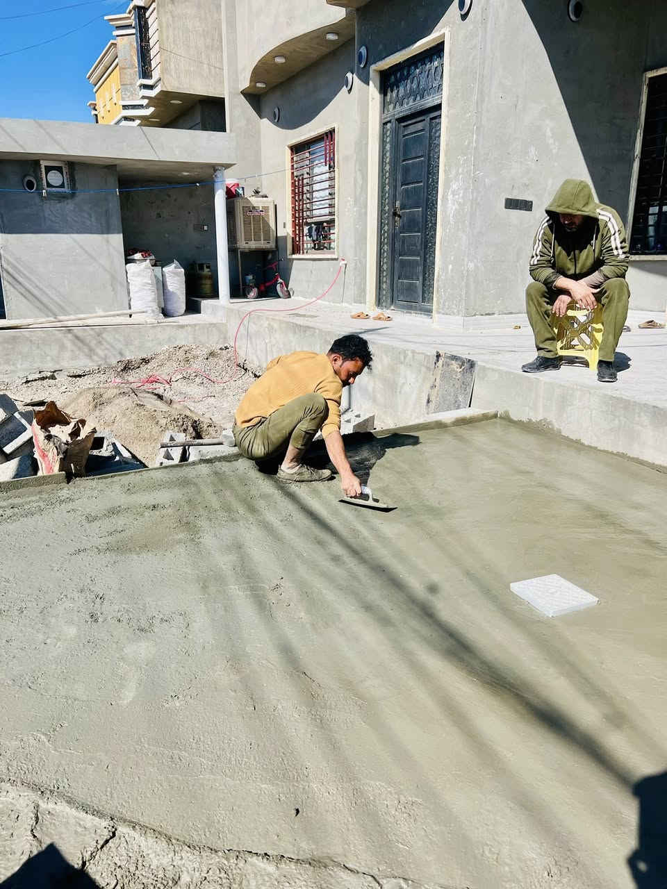 يوجد كادر صب محلات مماشي  تصل وتدلل ***********
