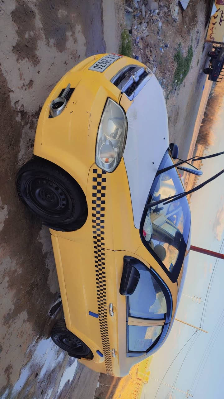 اسلام عليكم سياره افيو موديل عشره ١٠نجف رقم انكليزي قبل شهر شديته كير عادي مكينه مفتوح جديده  مصفره هيئه وغرامه جاهزه مكينه كير حداديه تخم تاير منضومه بانزين جديده ماذب عليها الف بيها مكانات صبغ قليله طخه  الباب السايق العنوان النجف الكوفه السياحي ***********اسيا***********السعر٤٥ورقه 45
