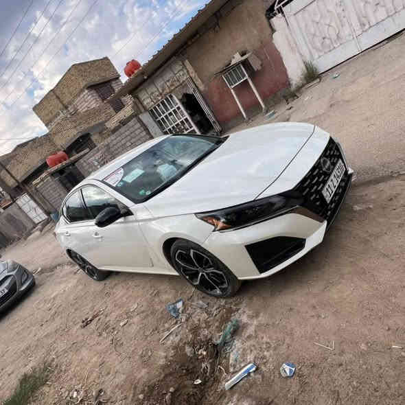 نيسان ألتما SR  خليجي 2024 
 وكالة شركة السور
بعدها بالضمان 3 سنوات من شركة السور
ماشيّة فقط 8000 كم — مكفولة كفالة عامّة
ملاحظة: ضاربة حصوابة باب الصدر (موضحة بالصور) فقط، والباقي مكفول من الشخط
محرك 2500
كشن كهربائي
شحن لاسلكي + شاحن خلفي
تبريد خلفي
كشن جلد مطعّم بشامواه
3 وضعيات قيادة: سبورت / عادي / اقتصادي
شفتات ستيرن
تحكمات ستيرن + مثبت سرعه
بصمة تشغيل + بصمة أبواب + بصمة جنطة (وتجي معها بصمتين)
مري إشارات + مري شفط
ويل 19 فراشة المرغوبة
إضاءة LED كاملة
شاشة كبيرة عربية
شاشة عداد سرعة + تنبيه أعطال
كار بلاي
ستيرن رياضي
تشغيل عن بعد
حساس لويالة + حساس خلفي
أكزوزين
كاميرا دوّارة
السيارة باسمي وعلى وضع الشركة
مبدلين دهن للمحرك مرة واحدة فقط
للاتصال: ***********
***********

🔴 السعر 💵 الطلب في التعليقات يصلك مباشرة 💸✅

#نيسان #التيما #NissanAltima #سوق_العراق_للسيارات #بيع_سيارات #SR
