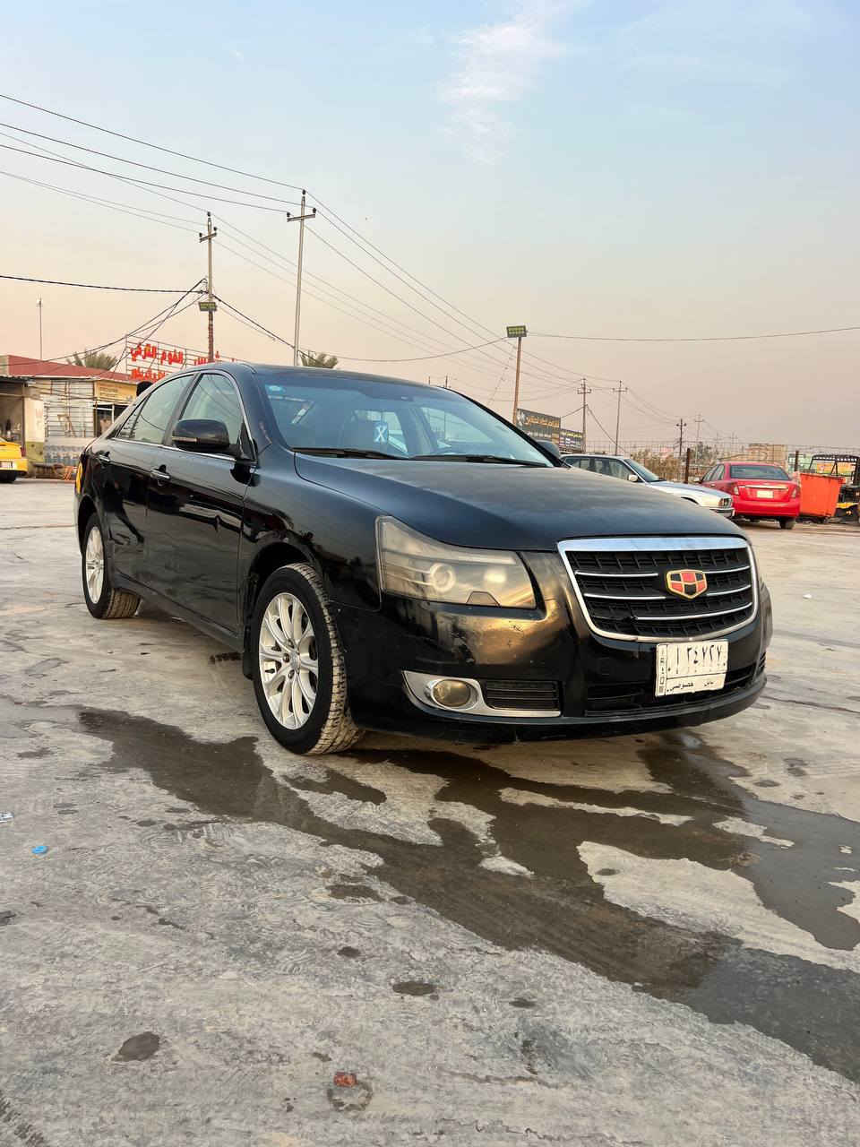 للبيع امكراند 2013 c8 
سيارة كلين بدون ضربة
مكينة 2000 
كير ومكينة خير من الله 
تبريد ثلج
مواصفات الـ امكراند  c8 معروفة  
كشنات جلدجديدة 
 مغلفهة بدوشمة جديدة 
حساسات  خلفية 
فتحة  سلايت 
بردة  خلفية 
رقم بابل بسمي تحويل ثاني يوم 
سنوية لل28
مكاني واسط العزيزية 
السعر 54وبي مجال 
***********
