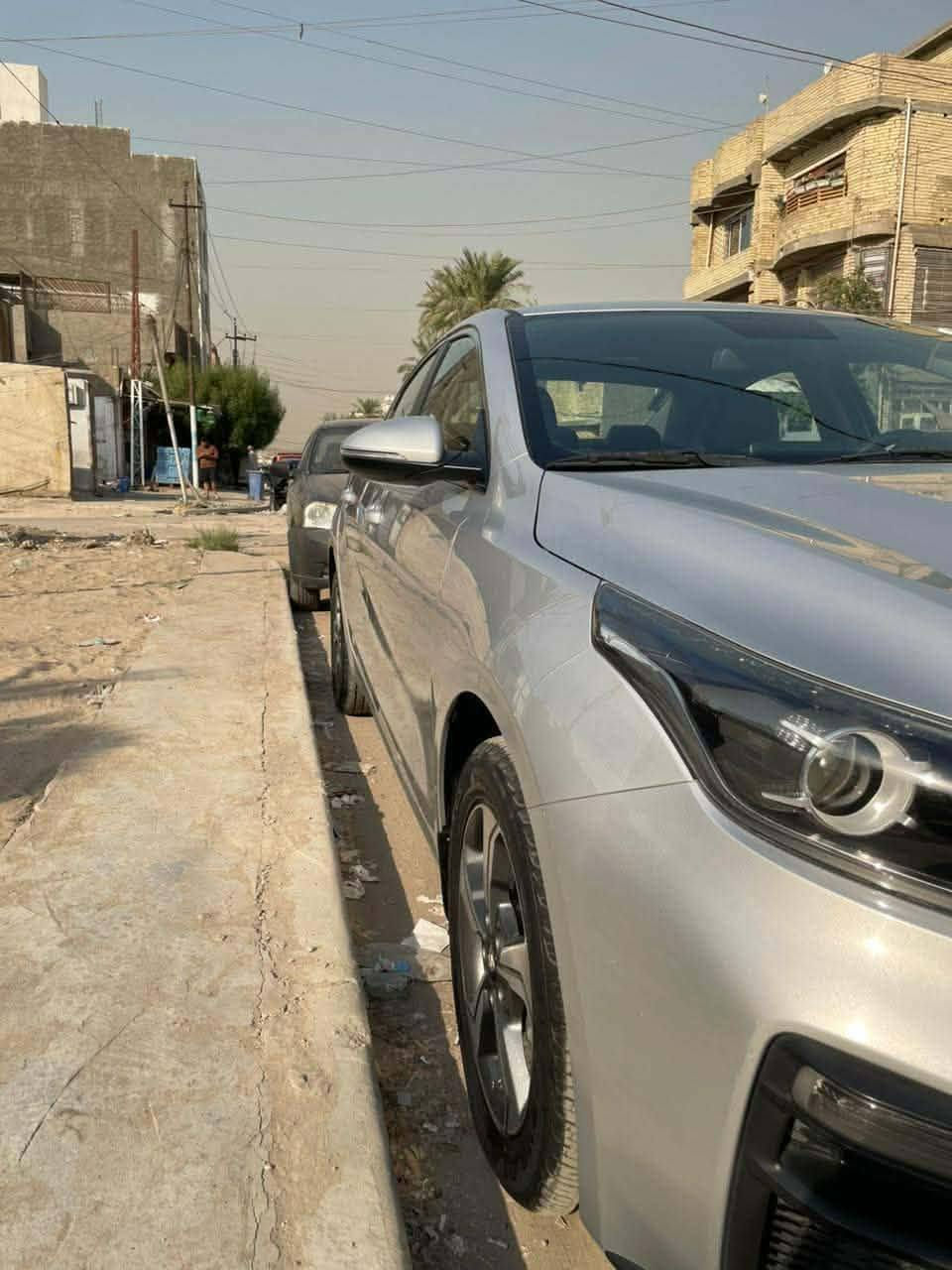 🚗 للبيع كيا سيراتو 2020 🚗
✅ موديل 2020 رقم بغداد الدولي هزه جديده 
✅ مكفولة فقط تبديل دعاميه خلفيه
✅ بحالة الوكالة
✅ ماشية 57 ألف كم فقط
✅ دواخل بيجي
✅ فتحة سقف
✅ نظيفة جداً ولا تحتاج أي مصروف
✅ استخدام شخصي
✅️ العنوان السماوه قضاء الخضر السعر 155 
للاستفسار: 📞 *********** 
                      ***********
