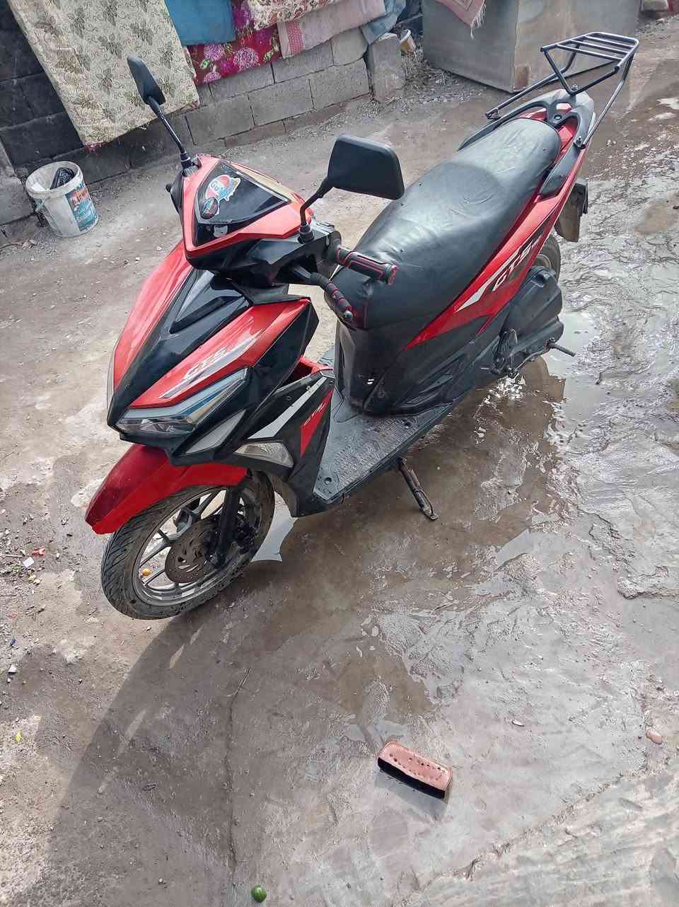 مرحبا أخوان عندي أكلك حلوة كاملة كلهة شغال صيني وين متريد اطلع اترايك الحمرين سعرها ٤٠٠ او بيها مجال مكاني بعقوبة تقاطع السادة رقمي *********** وشكرا
