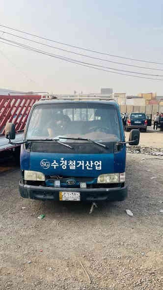 ،، كيا للبيع ٩٨ للبيع سعر مناسب رقم بغداد عنون مدينه الصدر ***********
