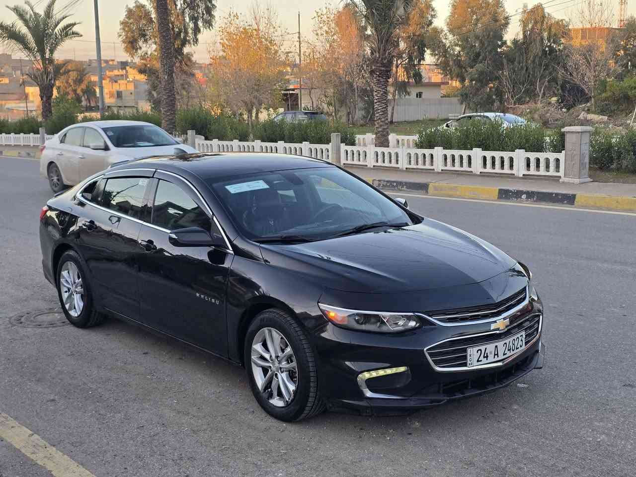 السعر 99بلاش
كابون ⛽️⛽️⛽️
تحويل ثاني يوم
ماليبو LT
 موديل 2018
مكينه وكير شرط 
خمس بصمات 
بصمه تشغيل اوتو ستوب
تحكمات جهتين 
تحديد سرعه كروز 
جامات كهرب 
ويل كب 
قطعتين تبريد نظامين تبريد
شاشه كار بلي 
كامره دواره 
كشن كهرب
ضررها جملغ فقط بدون دواخل 
صور الضرر مرفوق بل صور 
مكان السياره موصل اليسر
***********
***********
