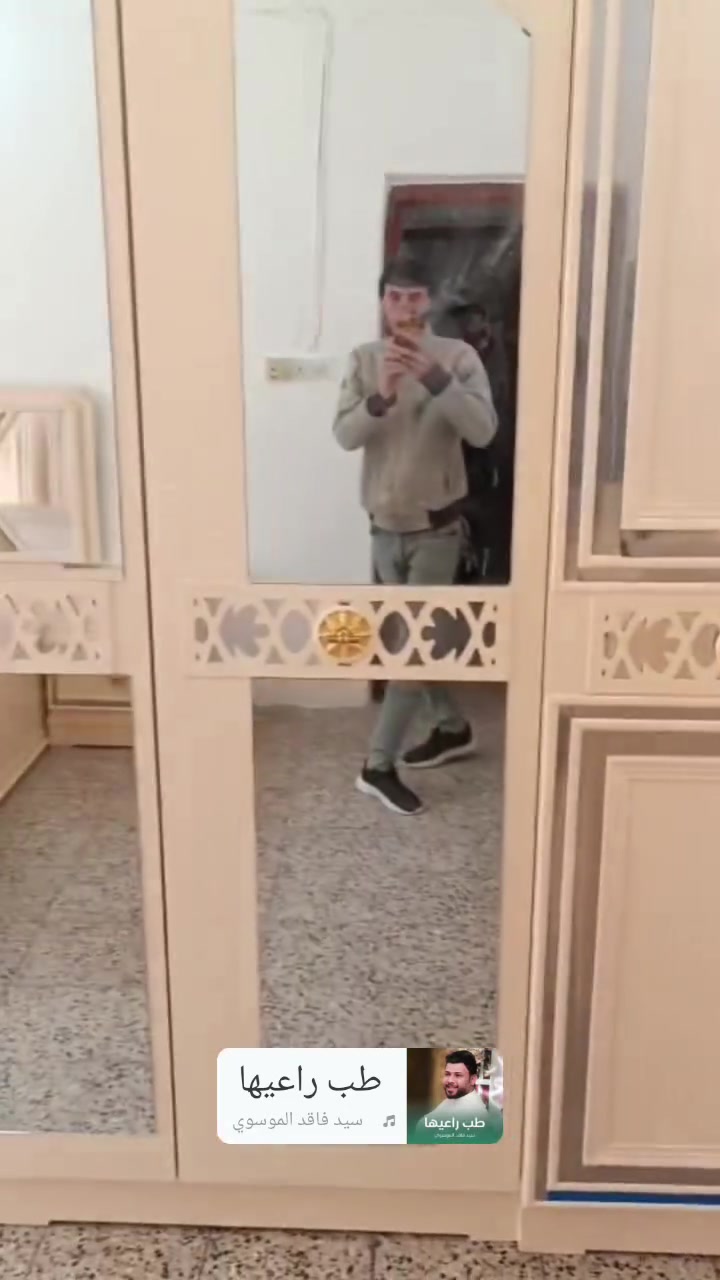 ..مصبغة عماد. مستعدون لصبغ وترميم الأثاث المنزلي باصباغ حراريه وبكادر متميز وبظمان خمس سنوات كحد اقصى وبكافة الأوان.***********
