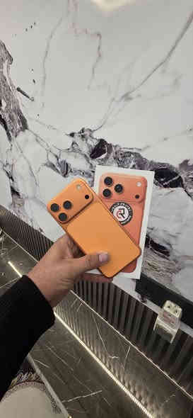 ايفون 17برو ماكس
لون برتقالي 
الذاكره 256
دبل سيم 
نموذج MCH
البطاريه 100
جهاز مشحون 3فقط
جهاز مستعمل 4ايام فقط 
سعر مليون 900قفل 
***********
***********
