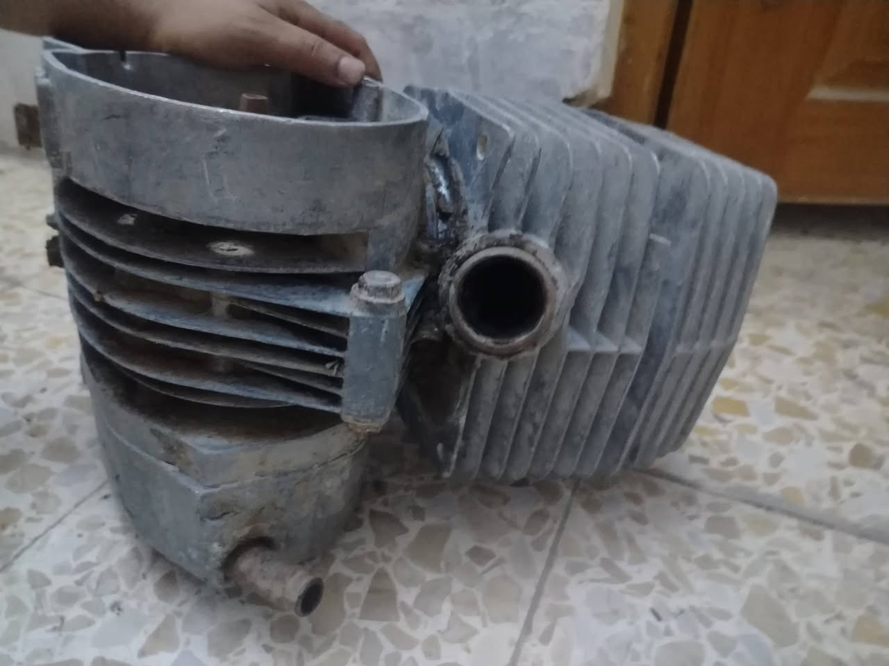 السلام عليكم محرك 81 متروووووك ابيع كووم حديد شرك ملاته بلجيس السعر((((90)))) وبي مجال بصيط كلش مكاني نجف حي ميسان *********** متواجد خاص

