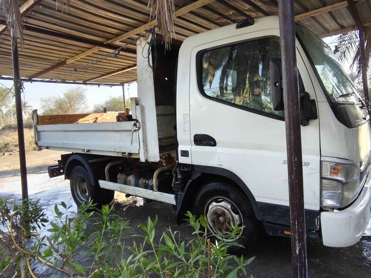 سلام عليكم ورحمة الله وبركاته
كنتر ميسبوشي قلاب موديل 2007 مراوس ببيم دبليو نضيف
الاستفسار ***********
