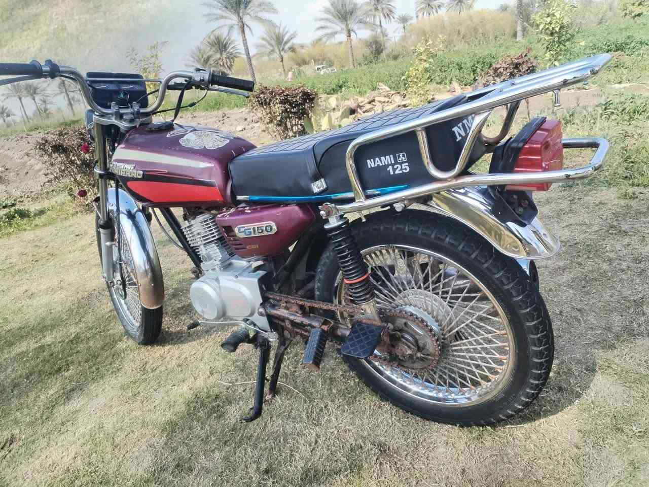 السلام عليكم دراجه نامه برو للبيع موديل 19 أوراق بصره ام قصر
***********
