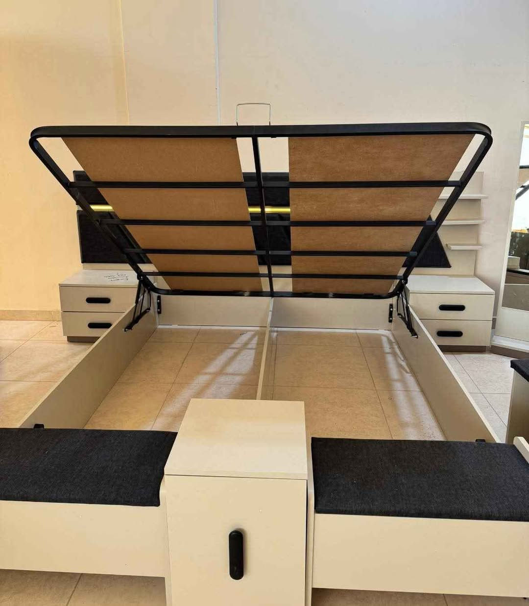 يوجد توصيل جميع محافظات وتنصيب غرف ونقل بيوت توصل علا رقم هاتف *********** الهندية, كربلاء
