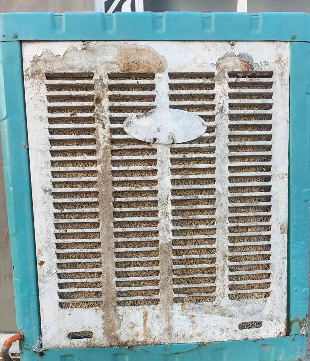 سلام عليكم مبرده للبيع شغاله واي عطل ما بيه السعر خاص.


**إذا كنت صاحب هذا الإعلان وتريد حذفه لأي سبب، رجاءا أرسل رسالة إلى الدعم الفني**