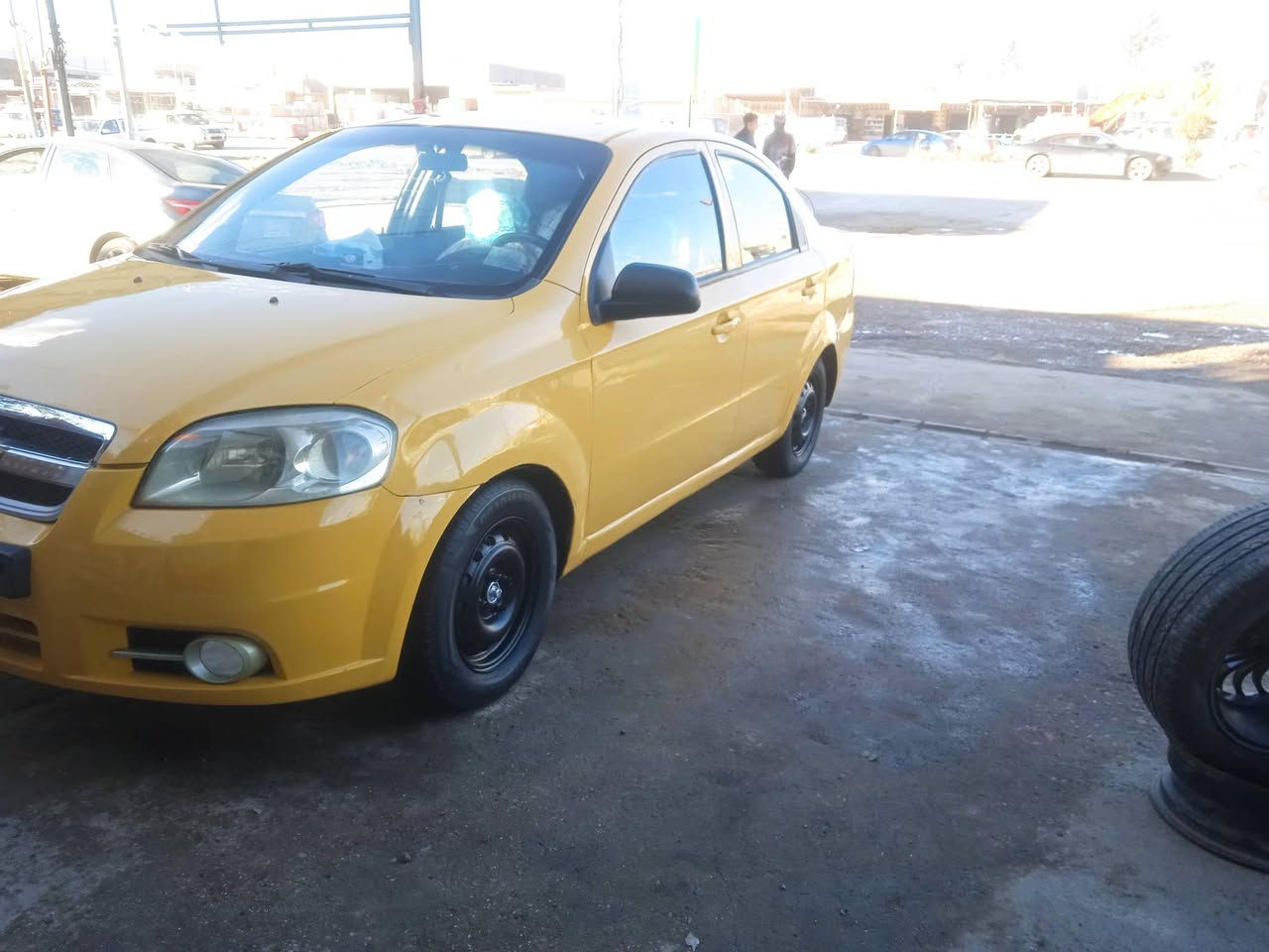 السلام عليكم افيو موديل 2009 خليجي كير ومحرك جديد اوتماتيك حداديه جديده تخم تاير ارضيه جلد داخل كلش حلو مابيه اي نقص سياره مال جناي استخدام شخصي رقم بابل تحويل مباشر سياره تراي حلو مكاني بابل هيىه وغرامات مصفره سعر 52وبيه مجال ***********
