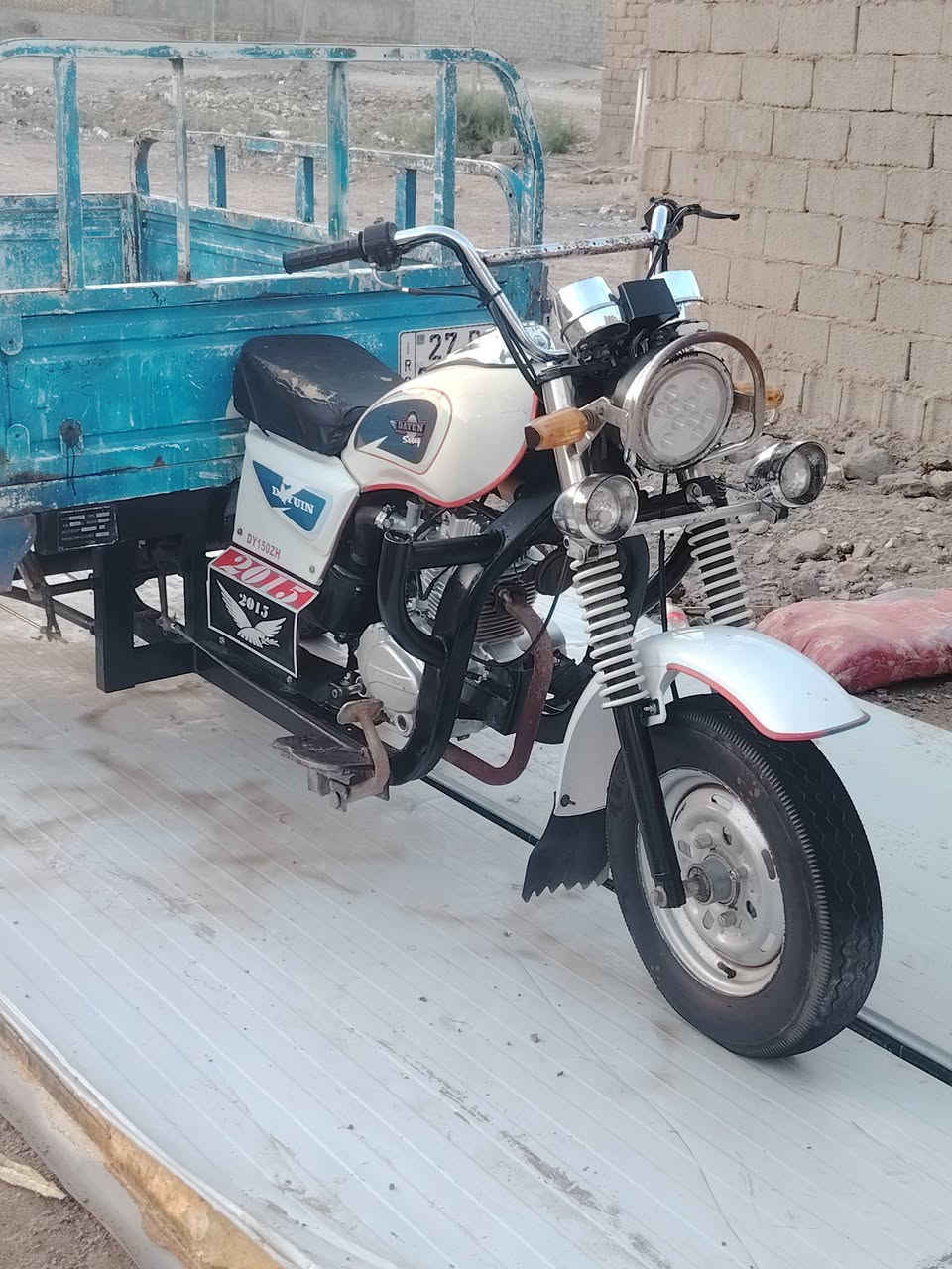 سلام عليكم ستوته للبيع مديل 15 رقم وسنويه مكاني ناصريه مركز***********
