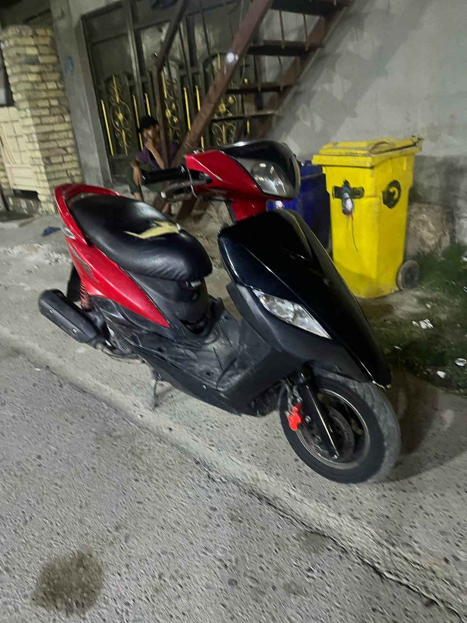 سلام عليكم من رخصت صاحب الكروب 

دراجه ثعلب 140

دراجه شغاله بيهة ملاحضات بسيطه 

مكان دوره  شارع 60

مكلف بل نشر 

*********** صاحب دراجه متواجد واتساب 
سعر 350وبيه مجال حق جيتك
